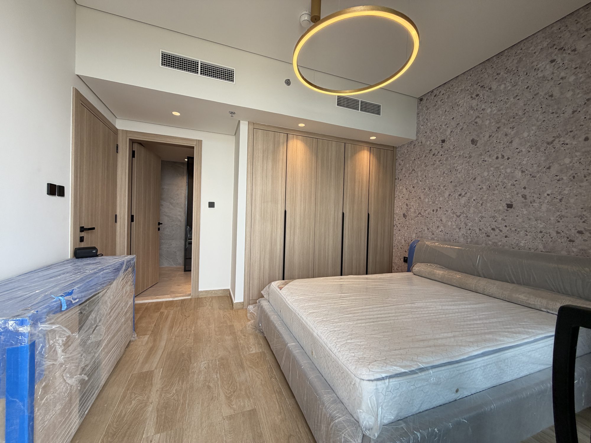 Brand New 2 Bedroom Apartment for Rent in JVT | High Floor | Marina View photo 10