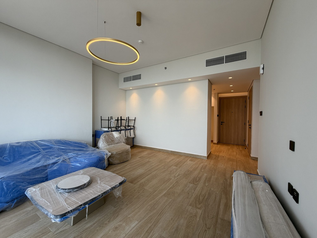 Brand New 2 Bedroom Apartment for Rent in JVT | High Floor | Marina View photo 2